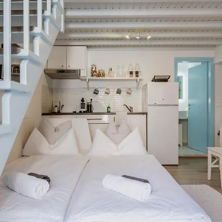 5-bed Stylish Maisonette Apartment Mykonos Town
