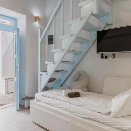 Apartment 5-bed Stylish Maisonette Mykonos Town
